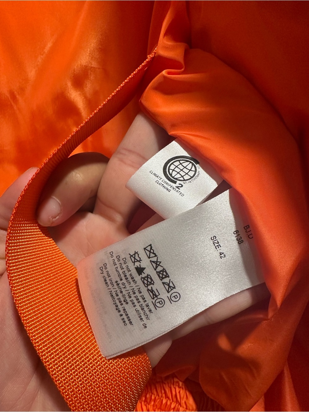 Ganni Bright Orange Cropped Puffer Jacket - Picture 3 of 4
